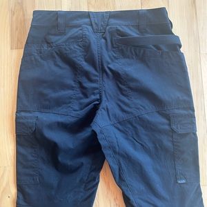 Men’s Black 5.11 Tactical Pants size 32/32